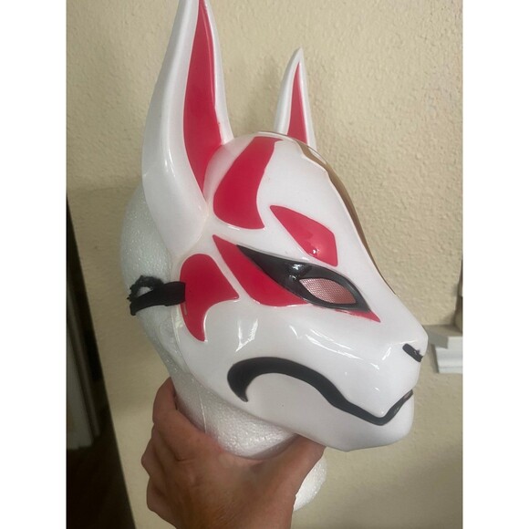 Fortnite Drift Fox Mask - Picture 2 of 5